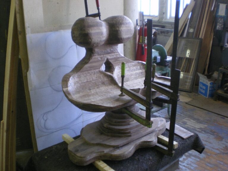 Modern Sculpted Loveseat