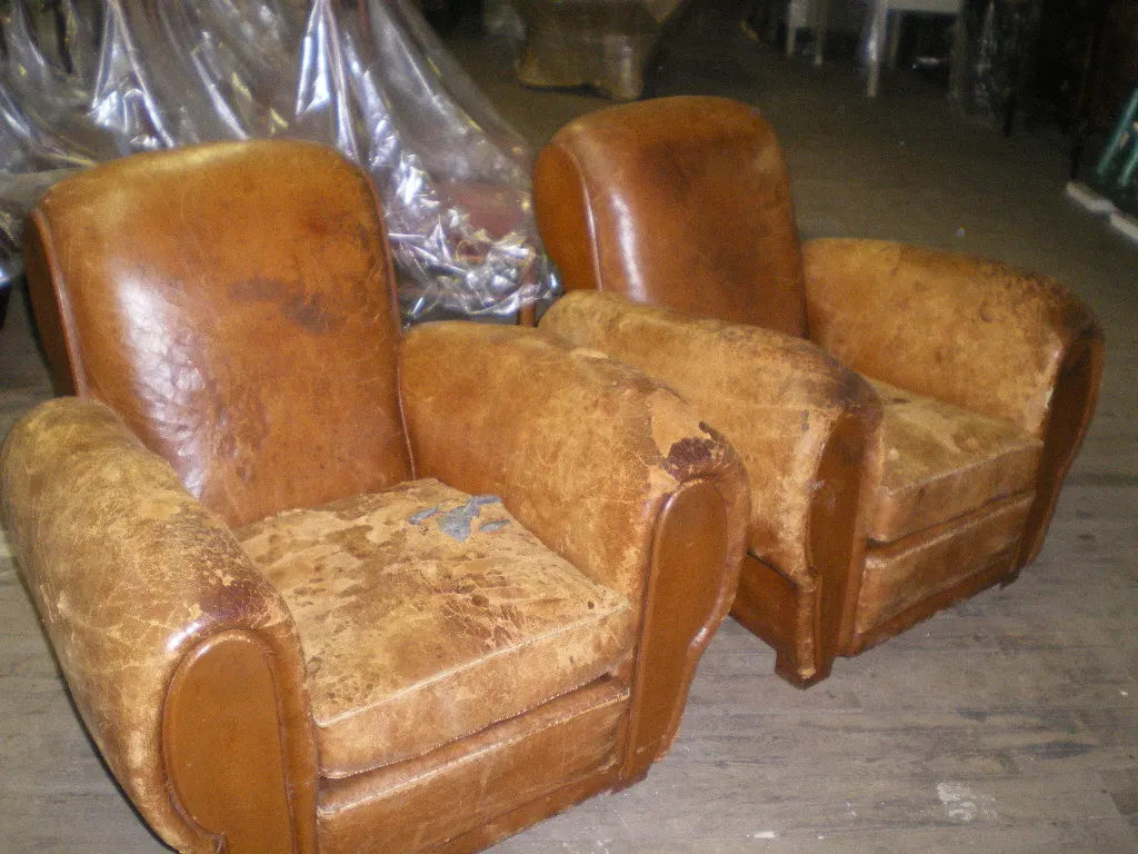 Leather Reupholstery & Detail Work